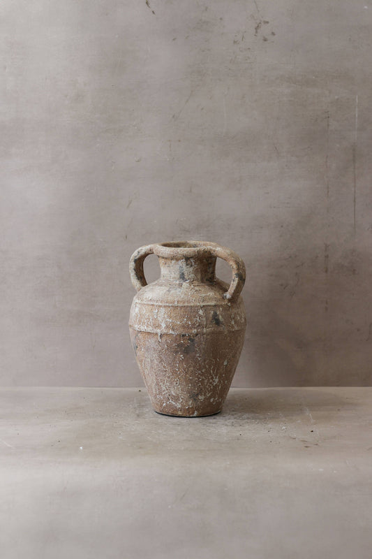 Vase brun rustique indonésien